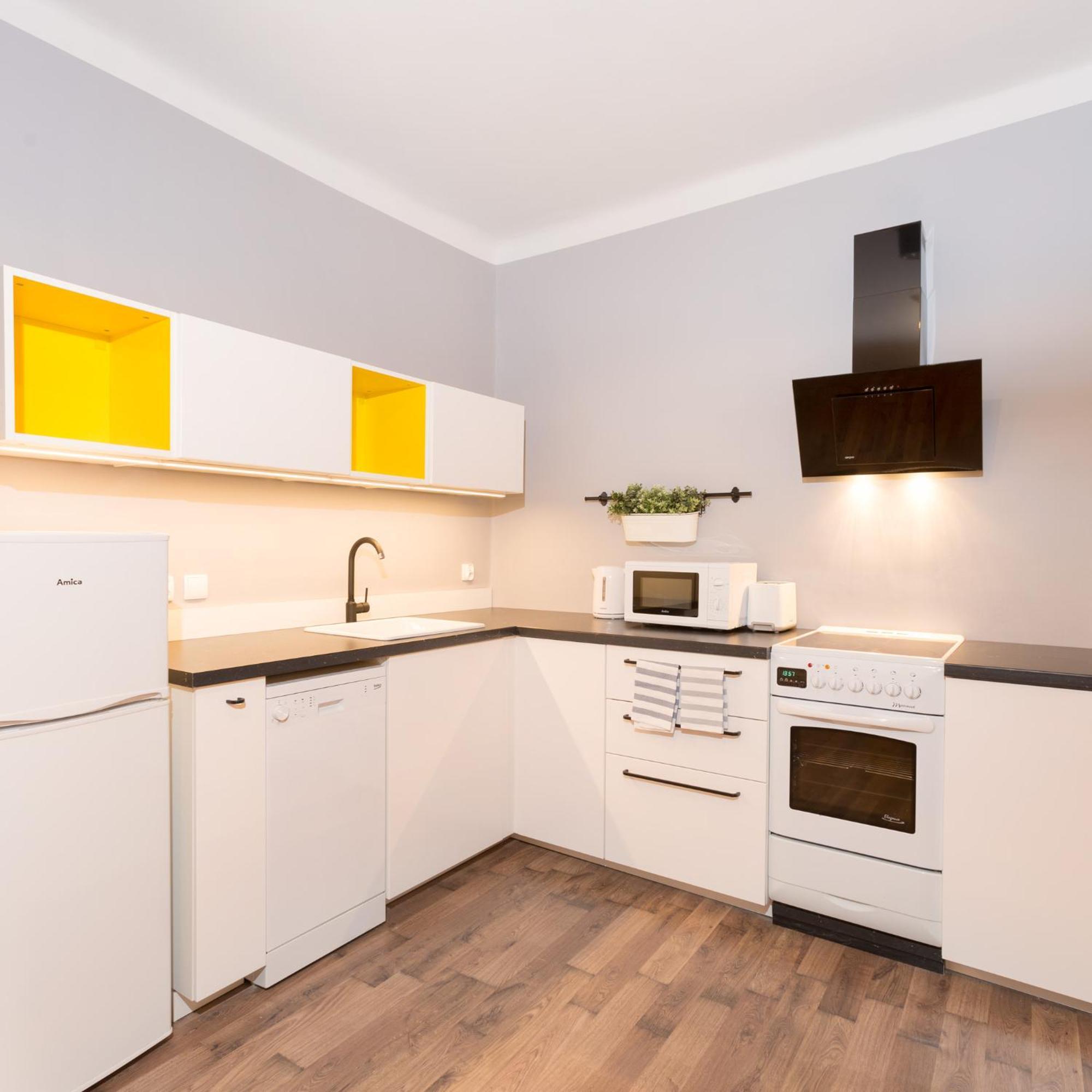 Antique Apartments Old Town كراكوفيا المظهر الخارجي الصورة