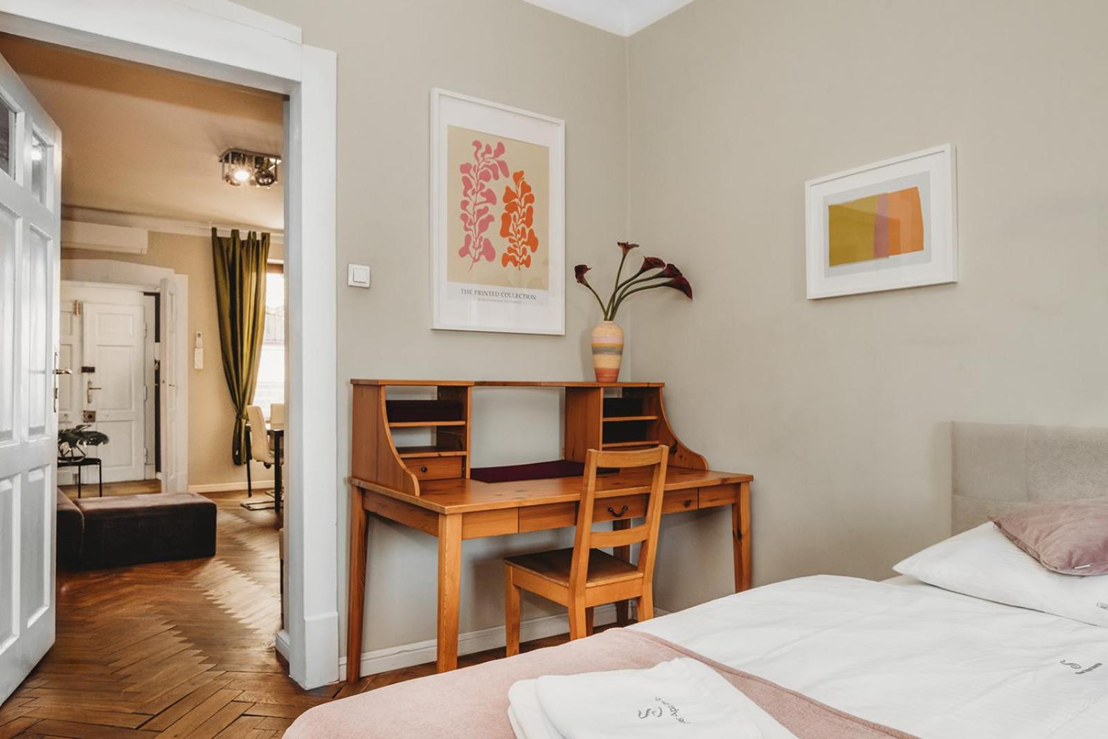 Antique Apartments Old Town كراكوفيا المظهر الخارجي الصورة